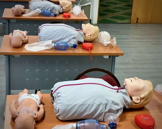 CPR: Heartcode BLS skills session 2024: click to enlarge